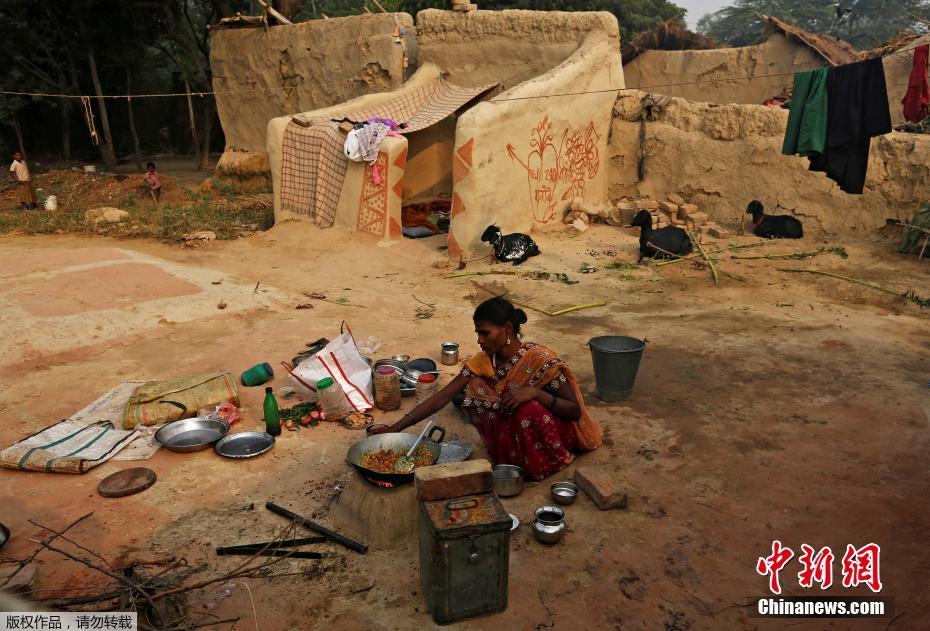 历史悠久的印度耍蛇者