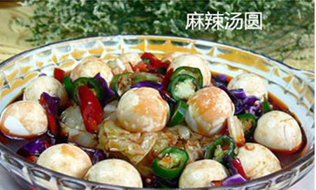 网友晒奇葩汤圆 饺子馄饨和月饼已哭晕