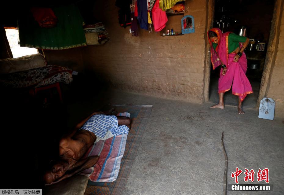 印度有家“奶奶学校”