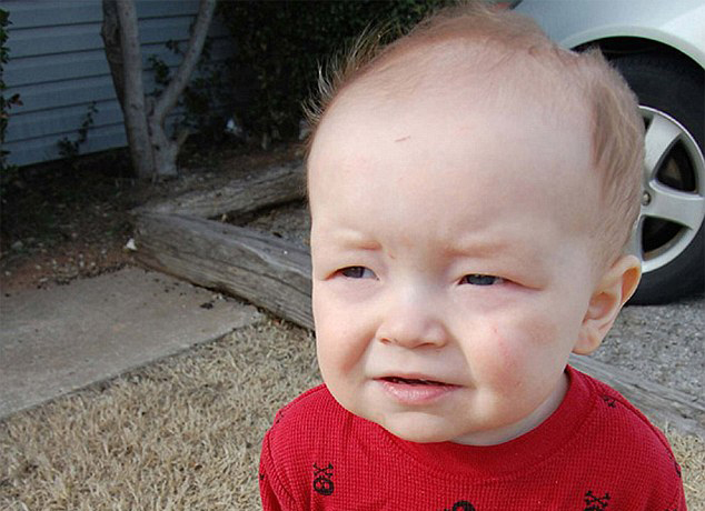 宝宝你确定不是50年后穿越来的？