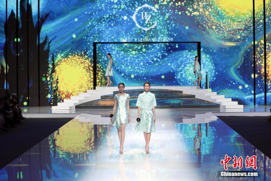 满眼都是大长腿！中国超级模特大赛举行