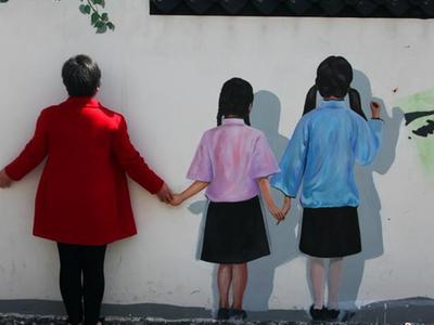 江西上饶3D壁画“网红村” 民房围墙作画布