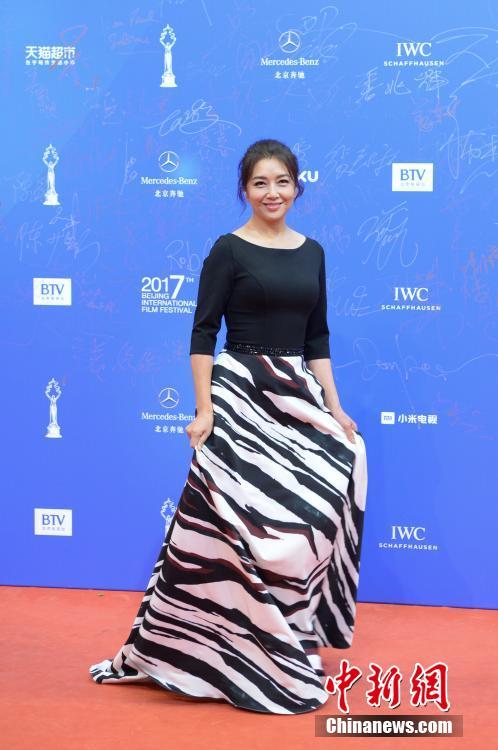 第七届北京国际电影节开幕 众星云集红毯