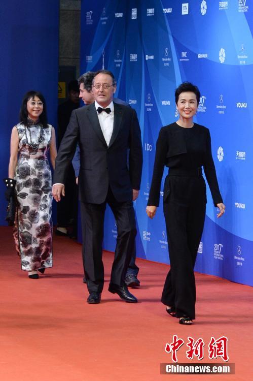 第七届北京国际电影节开幕 众星云集红毯
