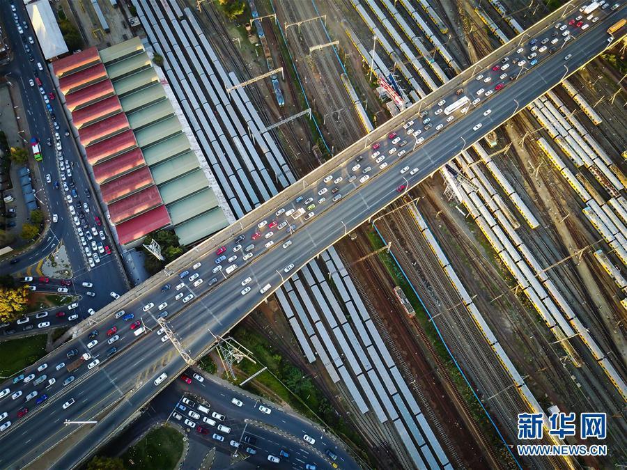 一带一路·好风光|空中俯瞰南非最大城市约翰内斯堡