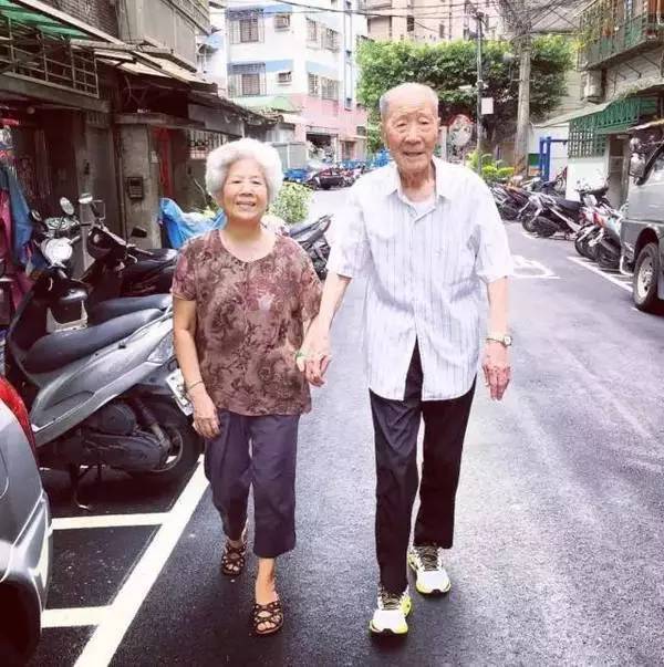 59歲中國游客迪拜旅游走失,遺體在沙丘上被發現!女婿講述詳情…… 59歲中國游客迪拜旅游走失,遺體在沙丘上被發現!女婿講述詳情……