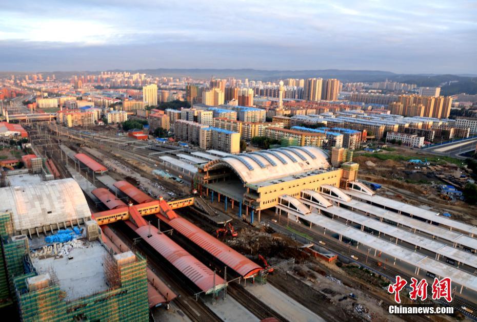 中国高寒高铁“哈牡客专”首座高速场投用