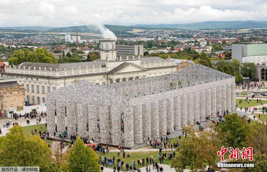 震撼！“帕特农神庙”还能够这么建 用了10万本书