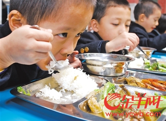 东莞东城智慧监测食品安全隐患 保障孩子舌尖上的安全 东莞东城智慧监测食品安全隐患 保障孩子舌尖上的安全