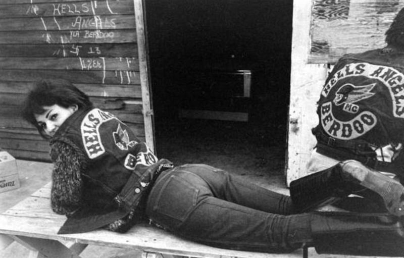 美黑帮“地狱天使”旧照上色重现光辉岁月