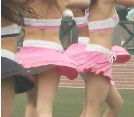  北大强制跳短裙操  后续校方回应:统一发放打底