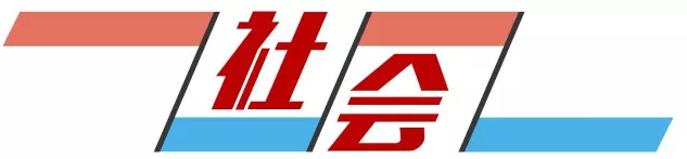 深圳救護車遇堵車 沿途私家車紛紛避讓 深圳救護車遇堵車 沿途私家車紛紛避讓