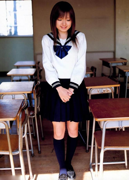 雪地里<em>穿裙子</em>的女人,从奶奶