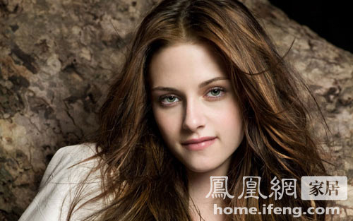 《<em>暮光之城</em>》<em>女主角</em>私密豪宅大曝光 - 金羊网-