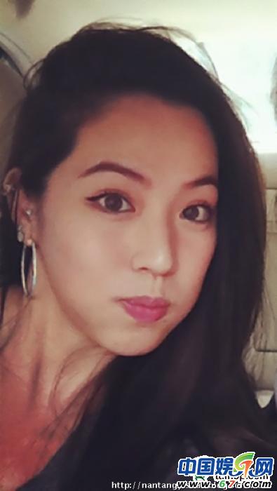 吴建豪25岁女友美艳私照曝光 出身超级豪门