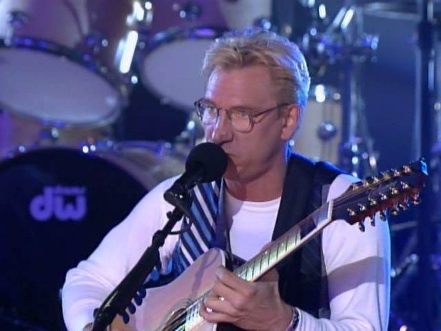 老鹰乐队主唱去世享年67岁 经典歌曲目录(图)