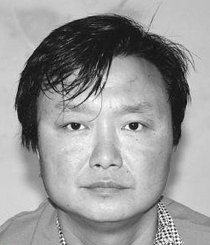 "黑老大"陈坤志一审被判死缓 罚金3亿(图)