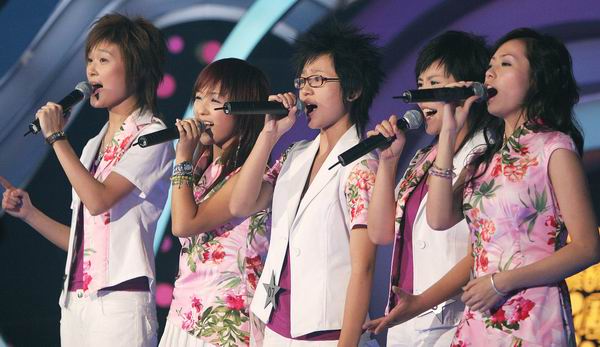 选秀出身的一线巨星 "金凤凰"当年也是"土鸡"