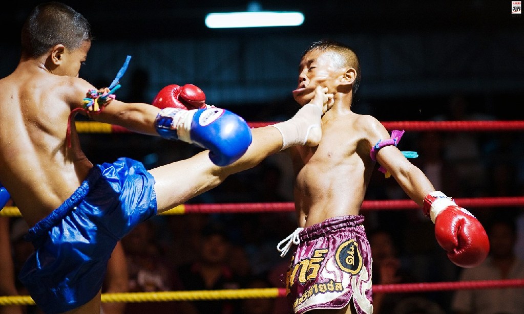 中国选手一边倒战胜泰拳名将 泰拳真的如此不堪一击?