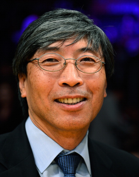 华裔富商成快船潜在买家 身家百亿乃湖人股东