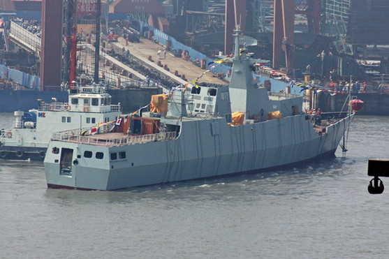中国海军第25艘056轻型护卫舰下水
