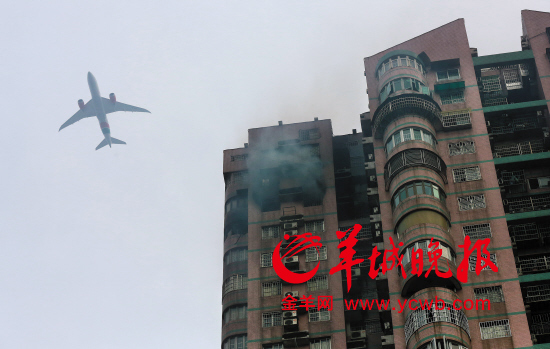 荔湾广场28楼大火1人亡 掌握高层建筑逃生指引能救命