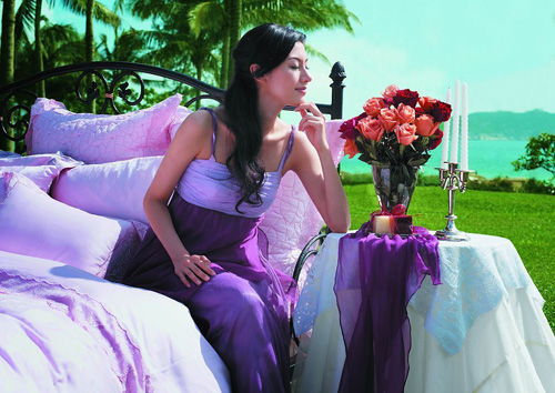 李嘉欣代言罗莱家纺5年